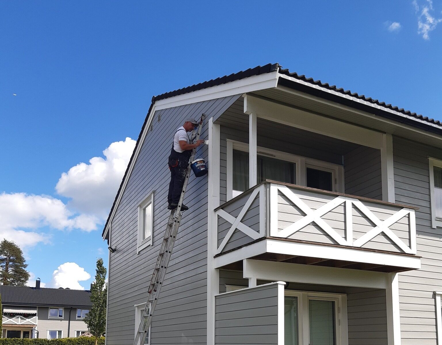 Utendørs maling av hus